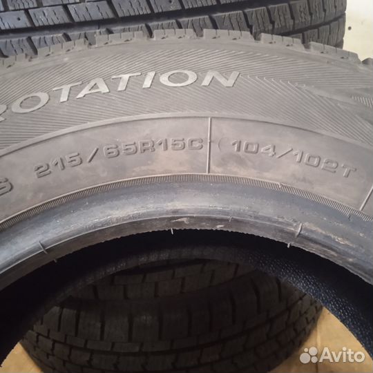 Goodyear Cargo Ultra Grip 215/65 R15C 104T