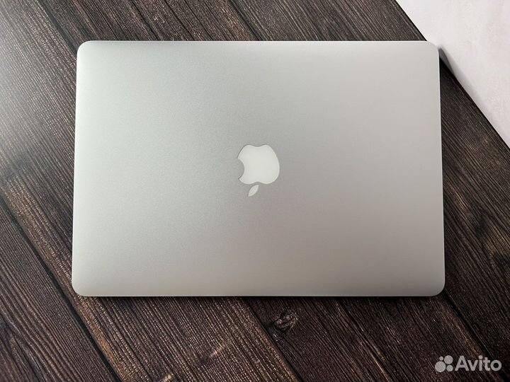 MacBook Air 13'' (2015) i5 1,6Ghz/8Gb/128Gb Silver