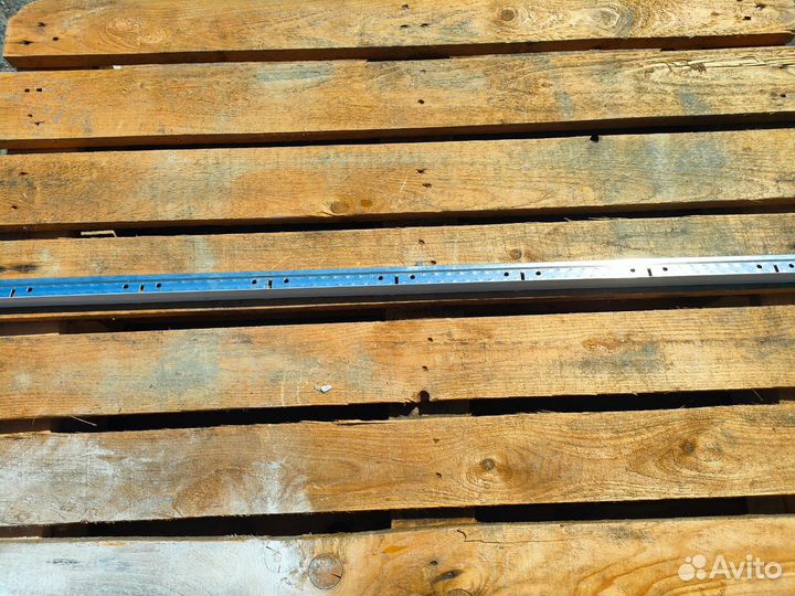 Профиль Т-образный несущий для подвесных потолков