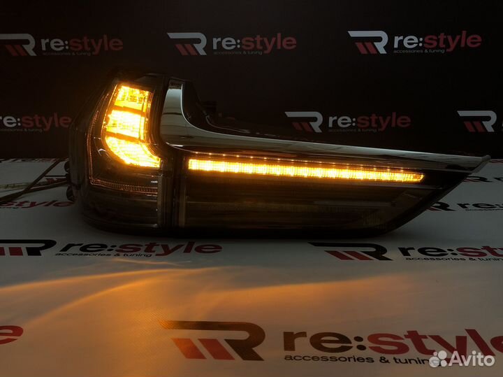 Стопы Lexus LX570 с 2016 Black Vision D1818