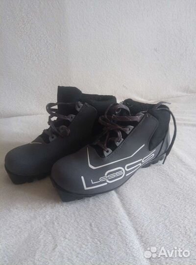 Лыжные ботинки 39