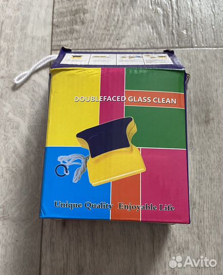 Магнитная щетка для мытья окон