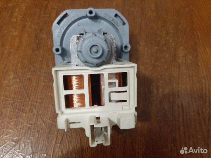 Запчасти для стиральной машины zanussi