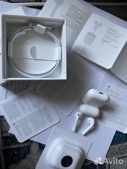 Наушники apple airpods 2 б/у в отличном состоянии