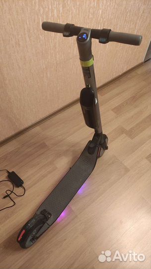 Электросамокат Ninebot Kickscooter ES2, до 100 кг