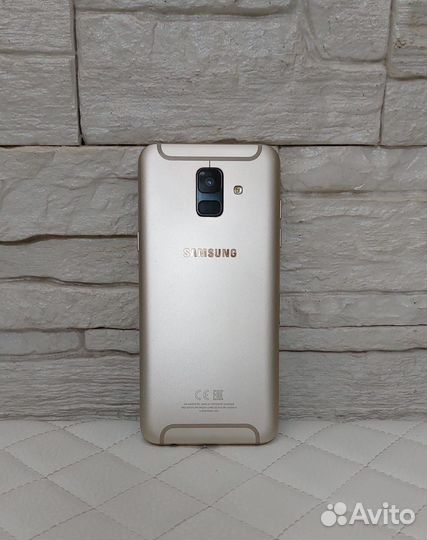 Samsung Galaxy A6, 3/32 ГБ