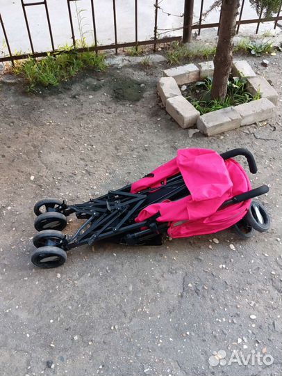 Детская прогулочная легкая коляска трость