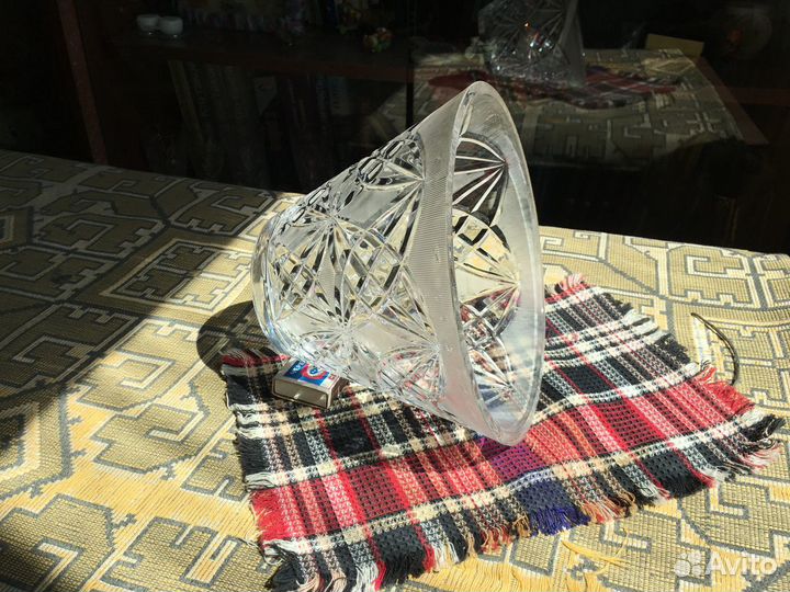 Вазы хрустальные