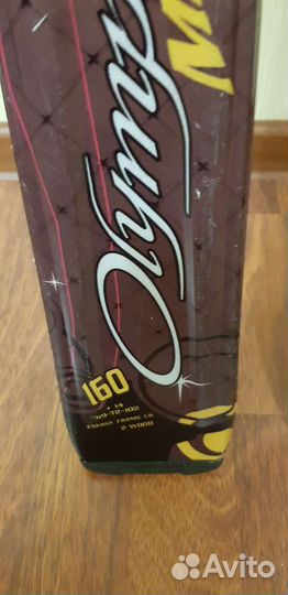 Горные лыжи и ботинки