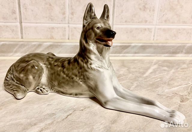 Фарфоровая статуэтка Овчарка лфз СССР