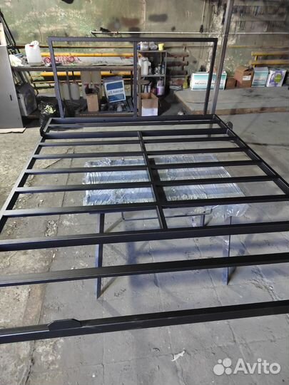 Парящая кровать