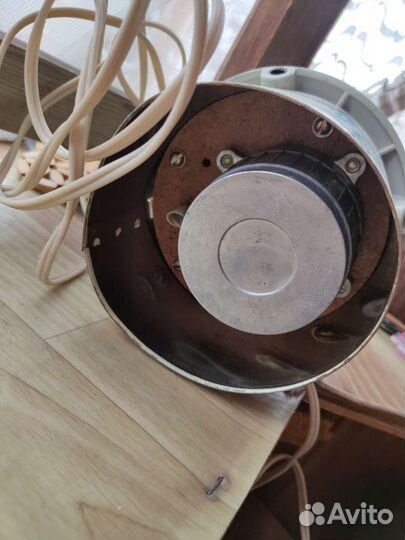 Подставка - вертушка под елку