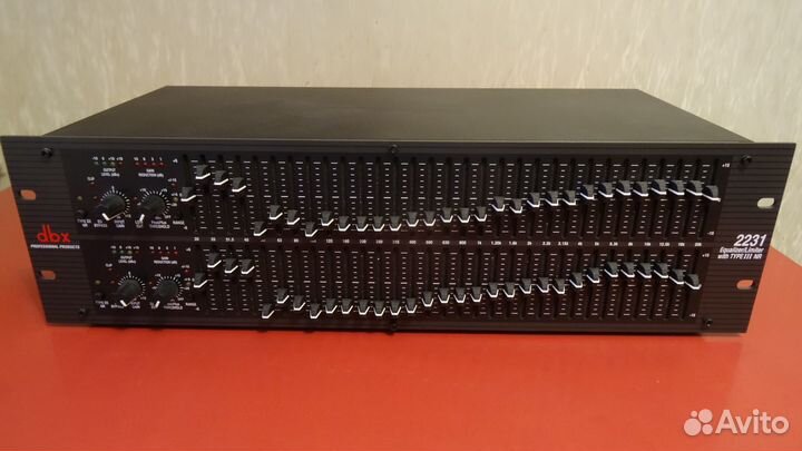 Эквалайзер dbx 2231