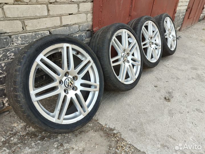Комплект дисков audi S3 Ronal 2428 R18