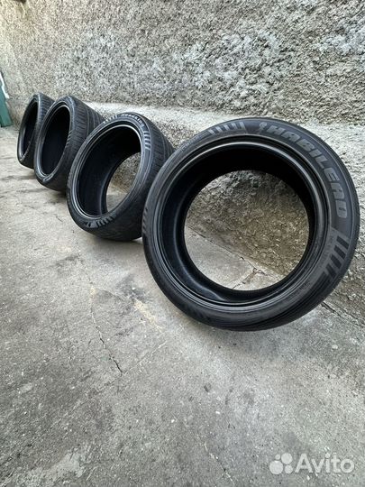 Habilead HF330 275/40 R21 и 315/35 R21 107Y