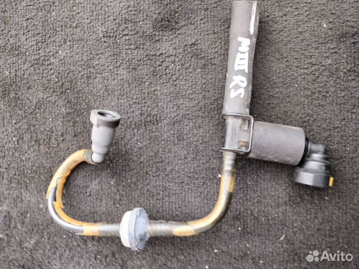 Трубка вкг 8200862776 renault megane 3 RS