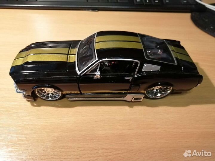 Модель 1/24 Maisto Ford Mustang GT 1967
