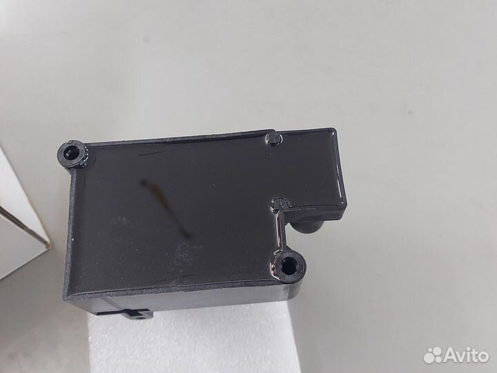 Блок клапанов пневмо подвески Mercedes