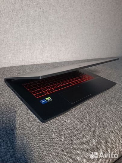 Игровой ноутбук msi katana gf76