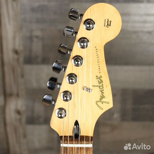 Электрогитара Fender Player Stratocaster Pau Ferro