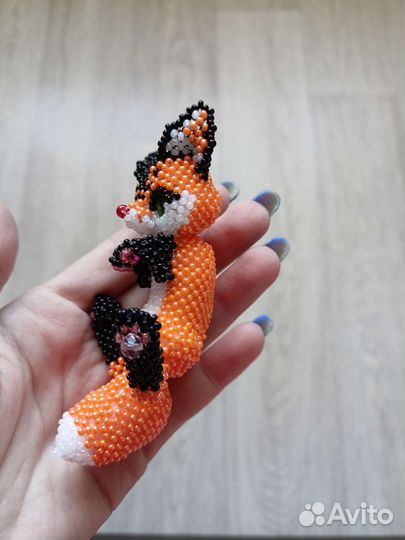 Лиса из бисера