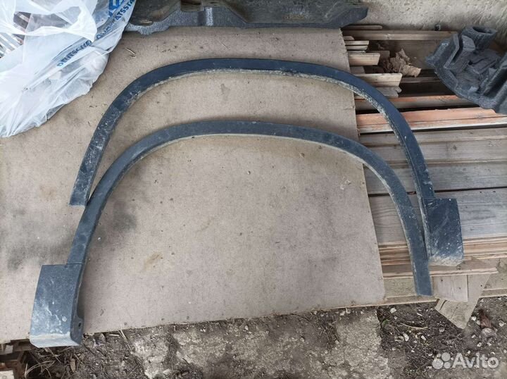 Крыло на Фольксваген Тигуан