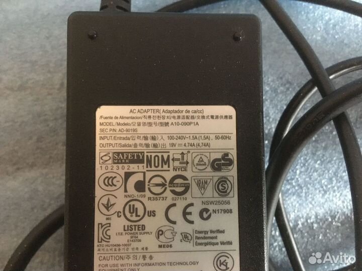 Зарядное устройство Samsung 19v, 4.74a оригинал