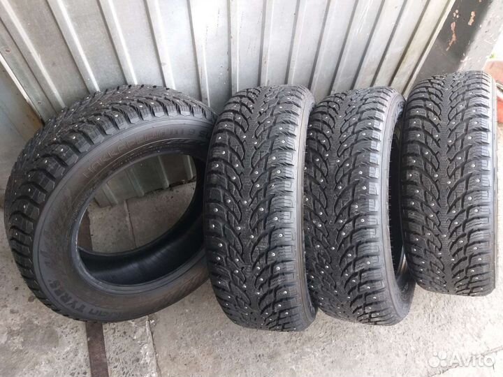 Nokian Tyres Hakkapeliitta 9 SUV 225/60 R17 103T