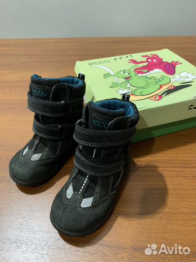 Ботинки детские ecco 23