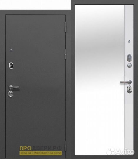 Дверь входная с зеркалом