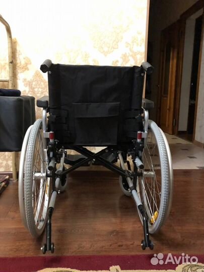 Коляска инвалидная прогулочная