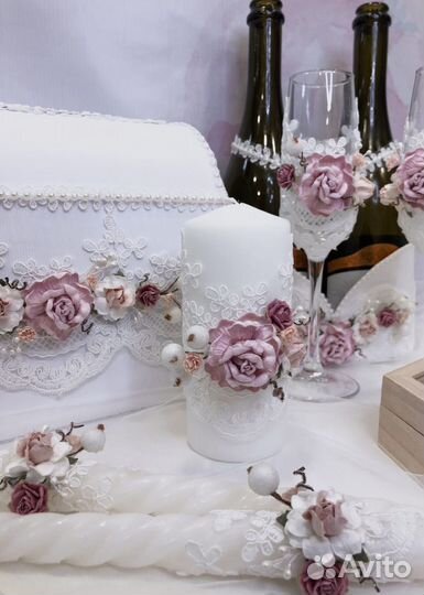 Свадебные бокалы, казна, украшения на бутылки