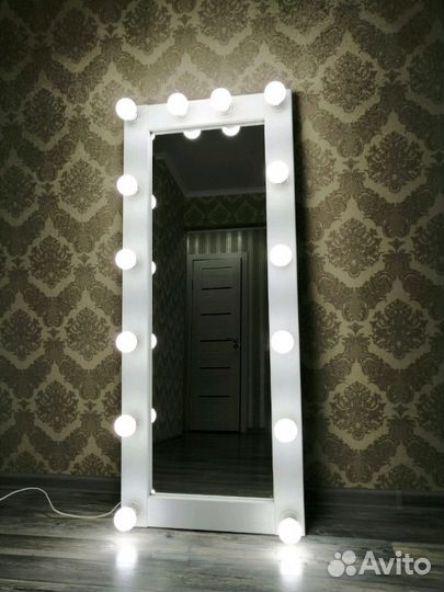 Гримерное зеркало