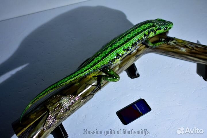 Ящерка (ковка) для интерьера и дачи. Ручная работ