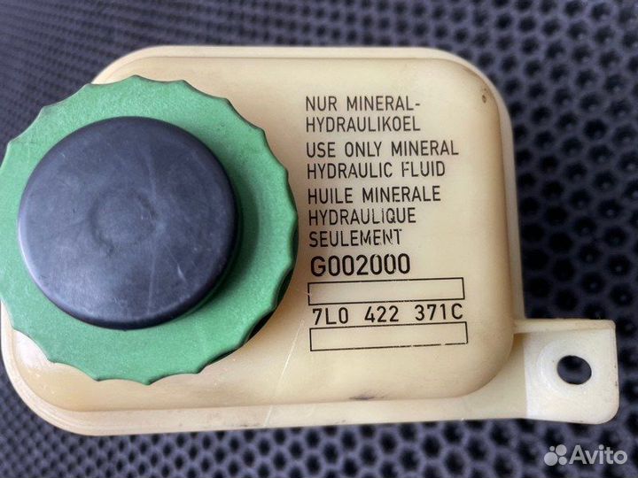 Бачок гур Volkswagen Touareg 7LA BMV 3.2 2006