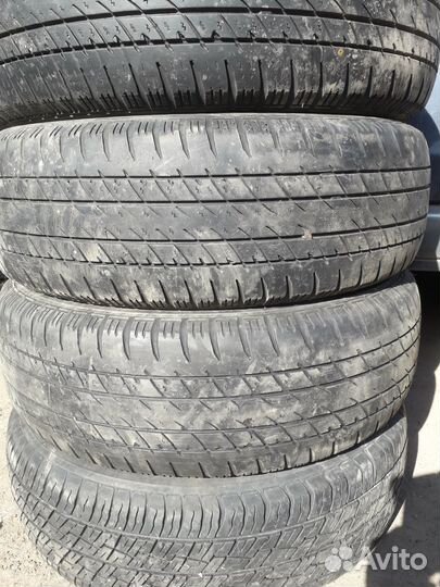 Runway Enduro A/T 215/70 R16