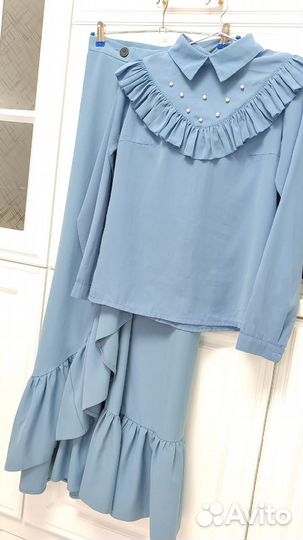 Костюм, юбка с блузкой