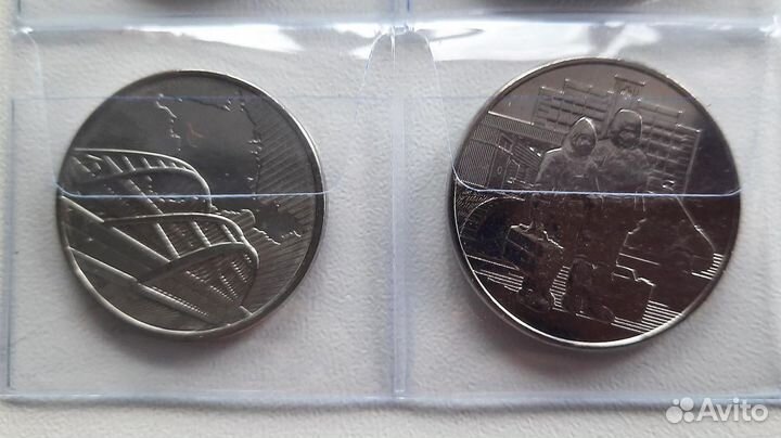 Монета 25р Мост и Медики