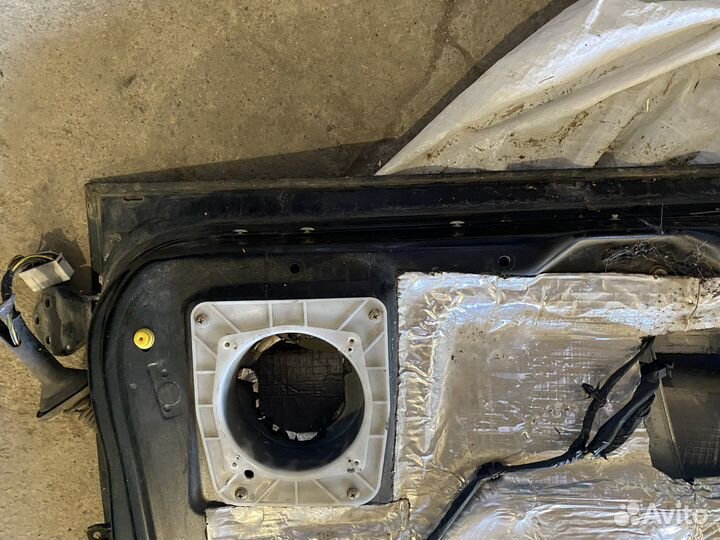 Двери на mitsubishi galant 8