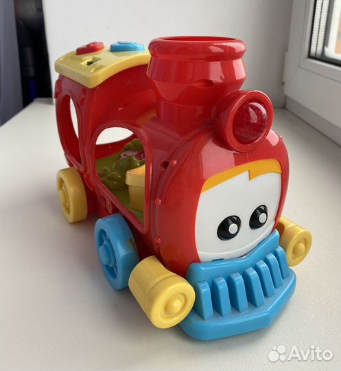 Игрушка паровозик