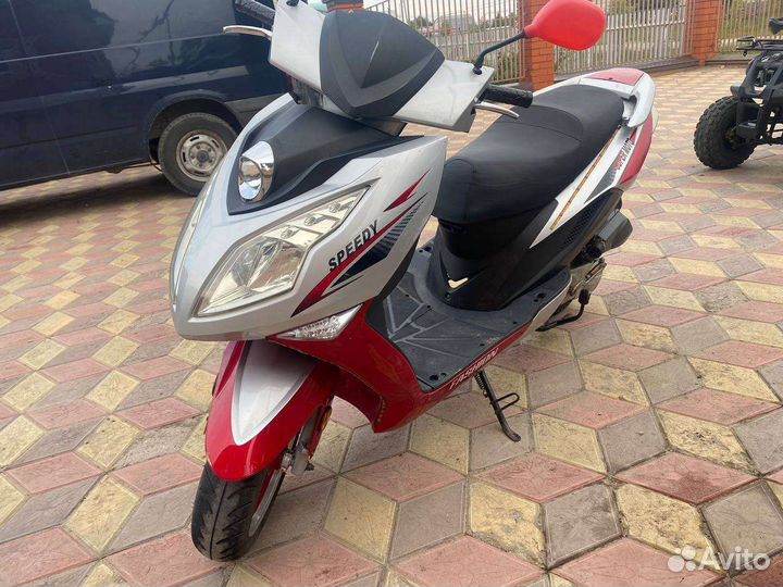 Скутер Booster Maxi 80cc