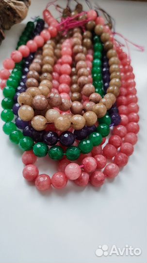 Натуральные камни бусины 10мм