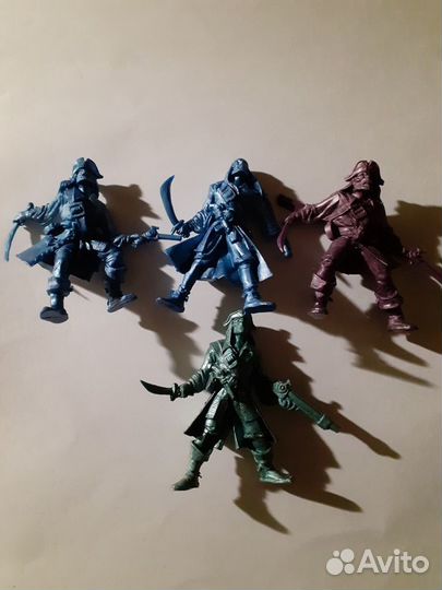 Киндер солдатики пираты