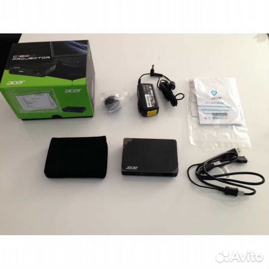 Проектор acer C120 черный