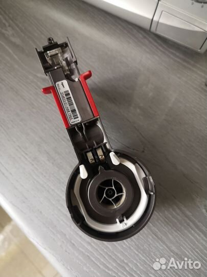 Моторный блок Dyson V6