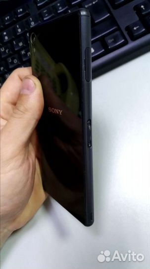 Телефон Sony Xperia Z3