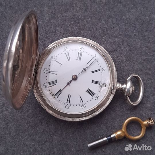 Антикварные серебряные часы ключевка 84 проба