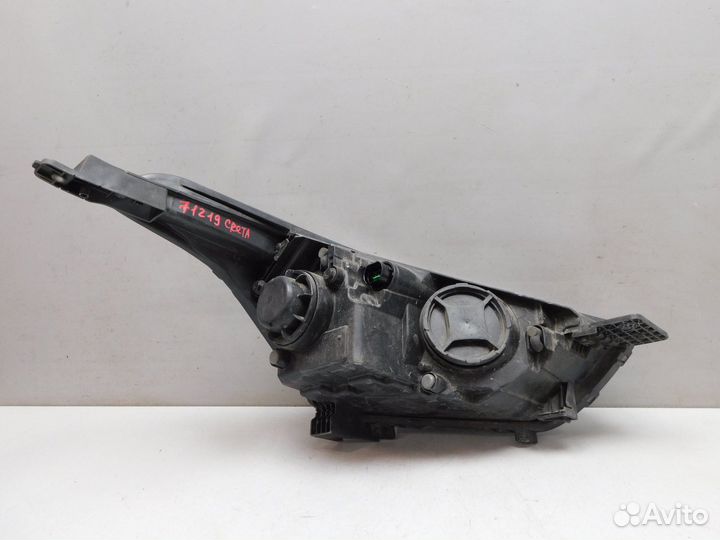 Фара левая Hyundai Creta