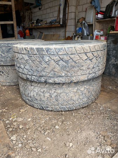 Продам резину гудиер