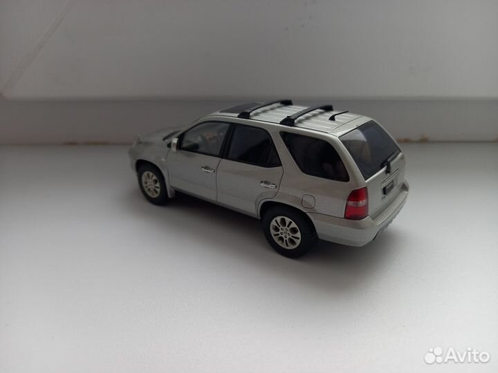 Honda MDX. Ebbro 1:43